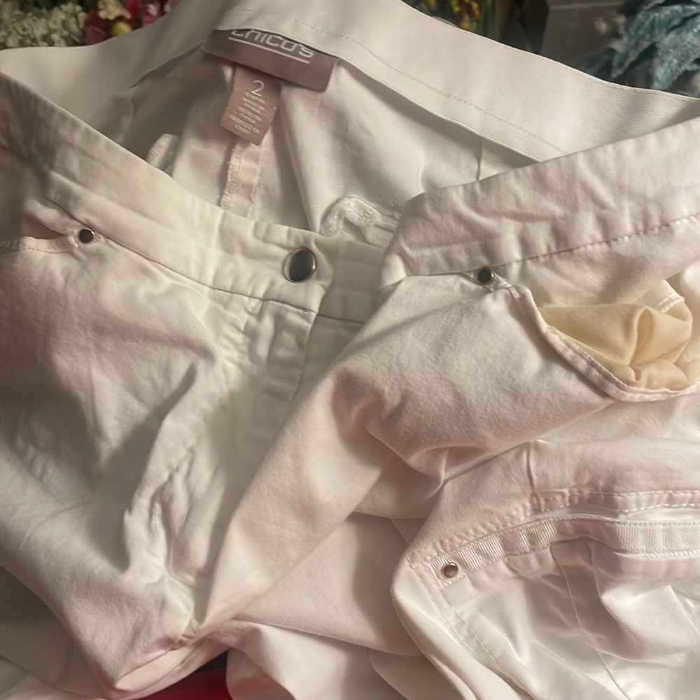 Chico’s White Utility Crop Pants, EUC, Sz 2